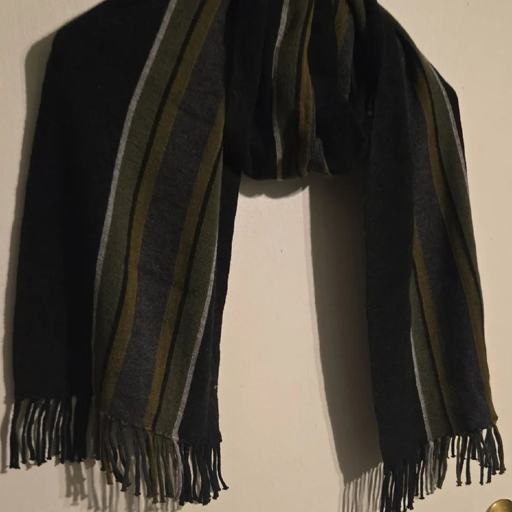 Ibex Black and Olive Striped Scarf
